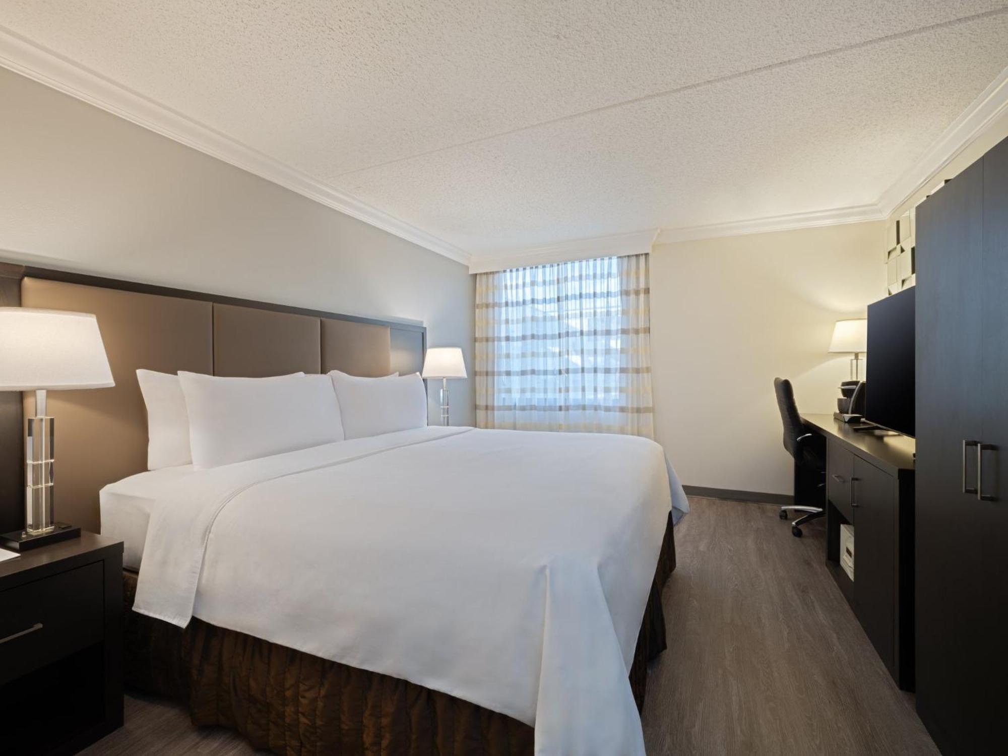 Hotel Crowne Plaza Suffern-Mahwah By Ihg Exterior foto