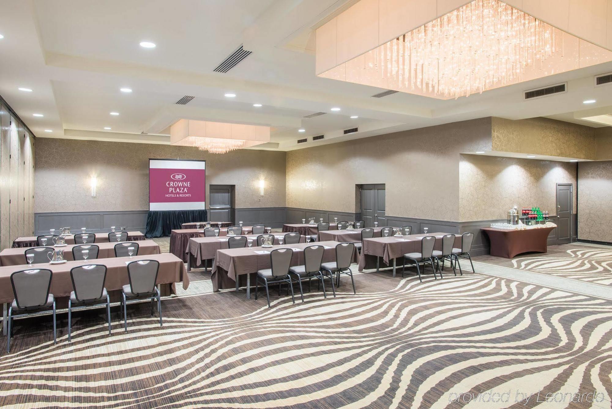 Hotel Crowne Plaza Suffern-Mahwah By Ihg Exterior foto